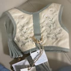 犬用ハーネス 花柄刺繍 リード付きのサムネイル