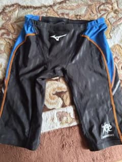 MIZUNO 競泳水着 RENAISSANCEモデルのサムネイル
