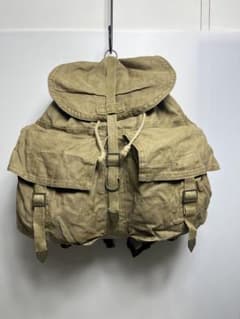 ヴィンテージ ミリタリーリュック（チェコ放出品60s）ストラップ付き