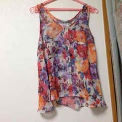 イング  トップス M未使用のサムネイル