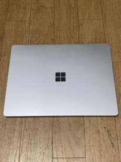 Microsoft Surface Laptop Go2本体 シルバーのサムネイル
