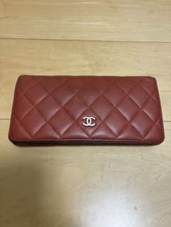 CHANEL レッド キルティング長財布のサムネイル