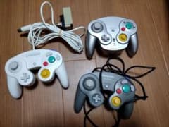 ゲームキューブ コントローラーセットのサムネイル