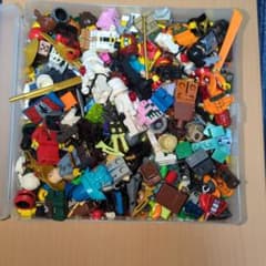 LEGO ミニフィグ 大量セット まとめ売りのサムネイル