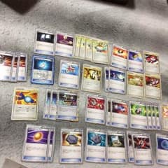 ポケモンカード グッズのサムネイル