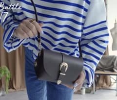 VICE VERSA/バイス ベルサ】ウエスタンバックルレザーポシェットのサムネイル