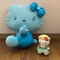 ぬいぐるみ　キティちゃんのサムネイル