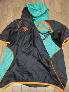 riverway様専用　umbroウインドブレーカーＭ　TeamsTシャツLのサムネイル