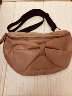 TOCCA リボン ショルダーバッグ ボディバッグ ピンクのサムネイル