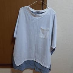 ホワイトデニムグラフィックTシャツのサムネイル