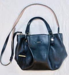 TOD'S トッズ レザー 2way ショルダーバッグ ブラックのサムネイル