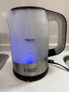 BRITA Russell Hobbs 電気ケトルのサムネイル