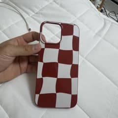 iPhone13PrMax用 ソフトケース チェッカー柄 赤&白　新品未使用のサムネイル