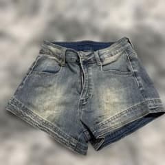 レディース ハイウエストタイトデニムホットパンツのサムネイル