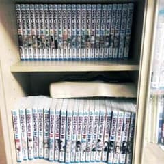 ワンピース漫画 良品 公式ファンブック五冊付きのサムネイル