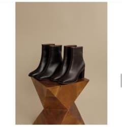 louren ブーツ ブラック 23cm 箱無し　値下げ中！のサムネイル