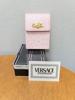 新品 GIANNI VERSACE ピンク タバコケース - メルカリ