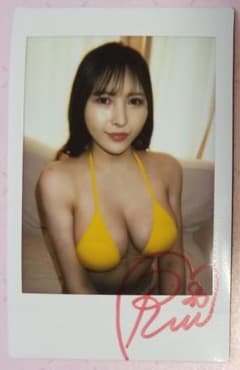 宮本留衣 直筆サイン付きチェキ777 - メルカリ