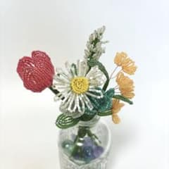 【一点物】ミニカラフルビーズフラワーの花束のサムネイル