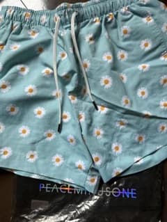 PEACEMINUSONE Daisy Allover Shorts パンツのサムネイル