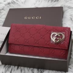 新品未使用品 箱付き GUCCI グッチ 長財布 二つ折り GG柄 ハート 赤 