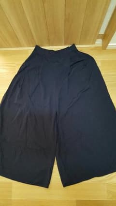 ★ちゃーこん様専用★GU ガウチョパンツ Lサイズのサムネイル