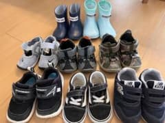 シューズ　スニーカー　エアリフト　13 14 センチ　長靴　男の子　まとめ売りのサムネイル