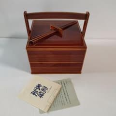 飛騨春慶塗 手付き二段重箱 角切り箸付き 伝統工芸品 - メルカリ