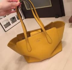 トートバッグのサムネイル
