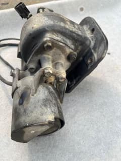 いすゞ エルフ NKR81 4HL1 PTO パワーテイクオフ 作動確認済 いすゞ エルフ NKR81 4HL1 PTO パワーテイクオフ 作動確認済 - メルカリ