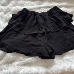 ブラック フレア ミニスカートのサムネイル
