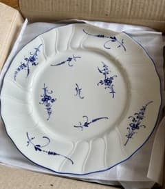 Villeroy&Bochのディナー皿５枚セット(直径26cm) Villeroy&Bochのディナー皿5枚セット(直径26cm) - メルカリ