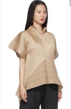 新品PLEATS PLEASE ISSEY MIYAKE 半袖トップス - メルカリ