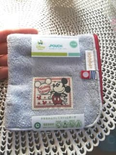 【新品未使用】ミッキー　ペットボトル&哺乳瓶カバー　タオル　ポーチのサムネイル