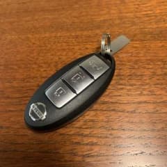 H27年　日産　AZE0 リーフ　キーのサムネイル