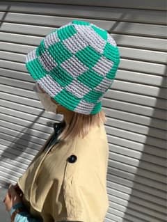 【新品未使用】クロシェハット　チェックのサムネイル