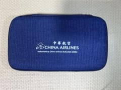 【新品未使用】テキスタイルモバイルアクセサリーケース（L）中華航空ロゴ入りのサムネイル
