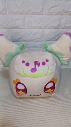 キミとアイドルプリキュアめちゃもふぐっとぬいぐるみ～くつろぎプリルン