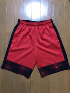 NIKE ナイキ ハーフパンツ Boys L (160cm)のサムネイル