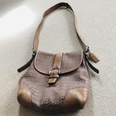 【値下げ】COACH コーチ ショルダーバッグのサムネイル
