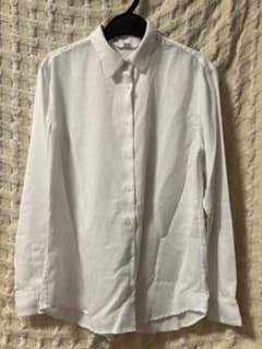 UNIQLO ホワイト 長袖シャツのサムネイル