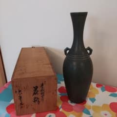 最終値下げ。青銅の花瓶。美品。 - メルカリ