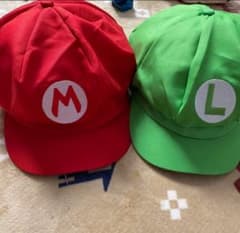 最安値‼️大人気‼️ユニバ　USJ コスプレ　帽子　マリオ　ルイージ　　キャップのサムネイル