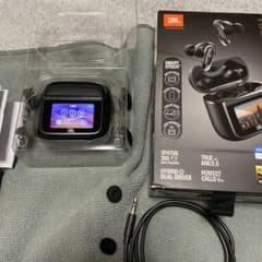 JBL TOUR PRO 3 ワイヤレスイヤホン 本体のサムネイル