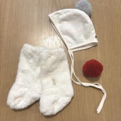 Konny ウィンターボンネット&ブーティ　替えのポンポン付き　サイズ12Mのサムネイル