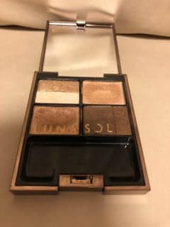 ルナソル LUNASOL パーティアイズ アイシャドウのサムネイル