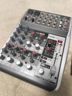 Behringer XENYX QX1002USB アナログオーディオミキサー QX1002USB XENYX - 製品一覧 - ベリンガー公式ホームページ