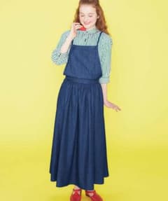 フェリシモ　着まわし抜群！　綿麻デニムのエプロンワンピースのサムネイル