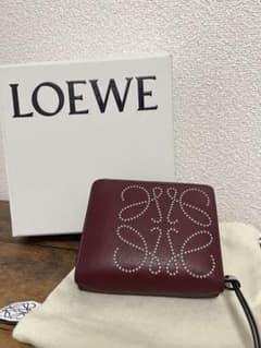 ロエベ　2つ折り財布のサムネイル