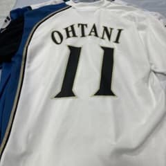 北海道日本ハムファイターズ 大谷翔平 ユニフォーム 11のサムネイル